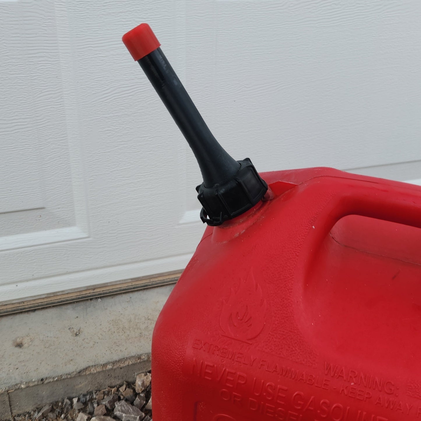 Gas Spout and Cap Combo